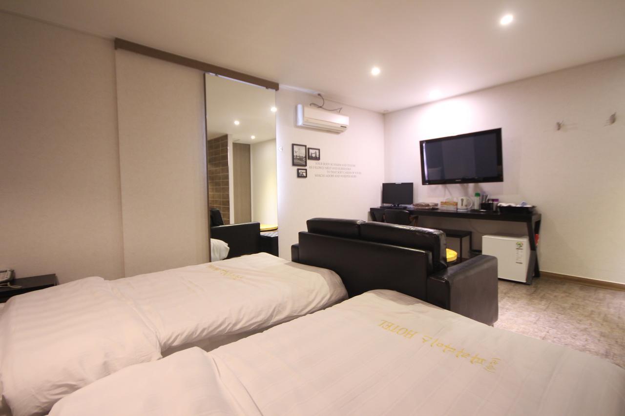 גונסאן Paradise Hotel מראה חיצוני תמונה
