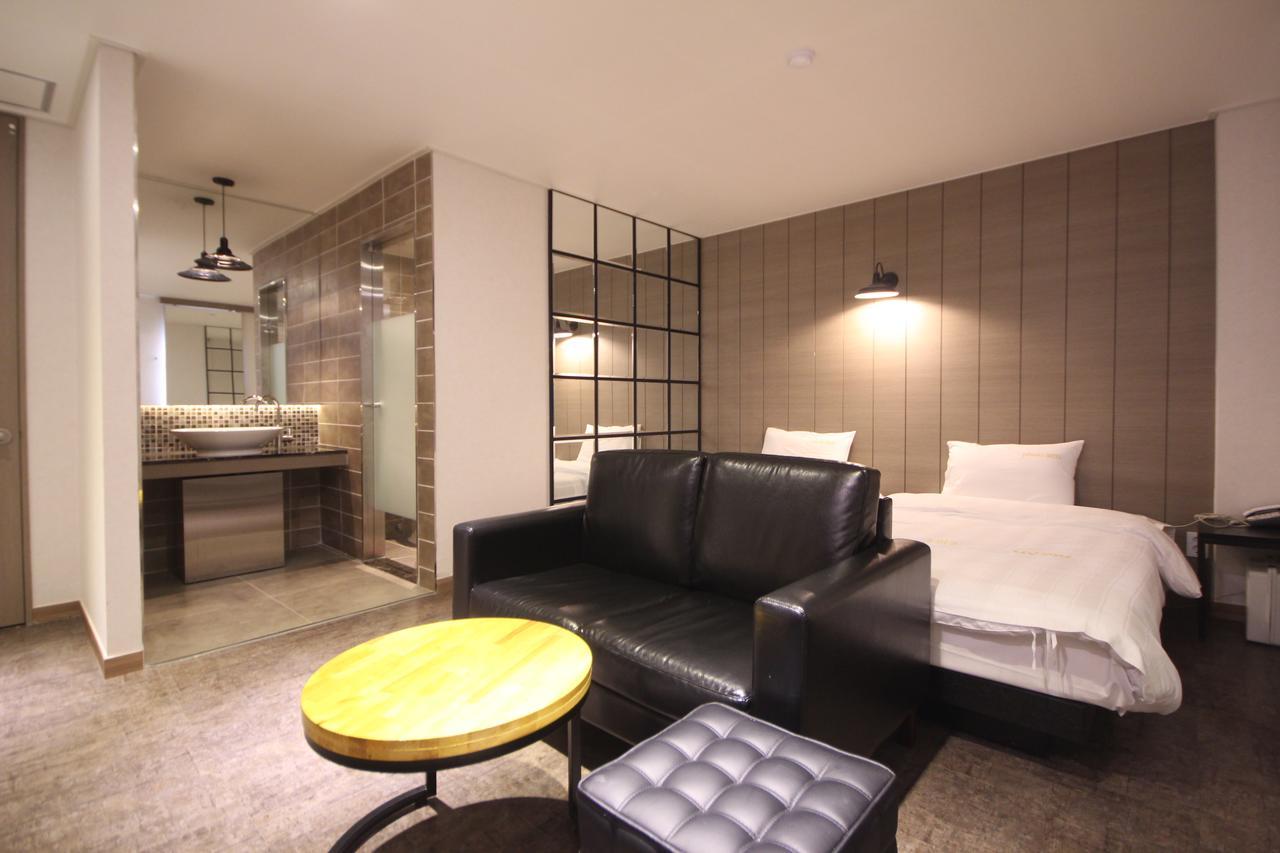 גונסאן Paradise Hotel מראה חיצוני תמונה